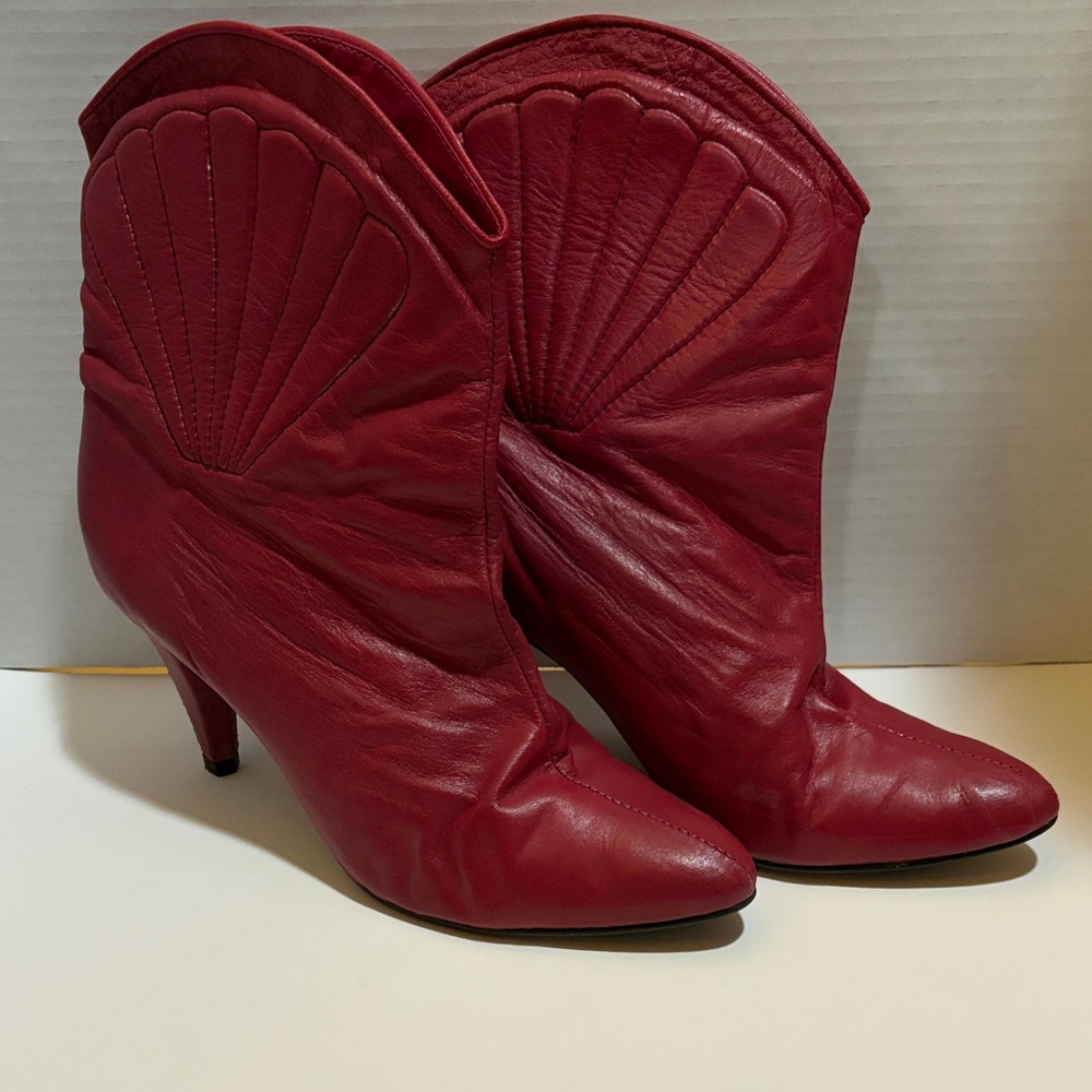Elegant Red Leather Women's Boots